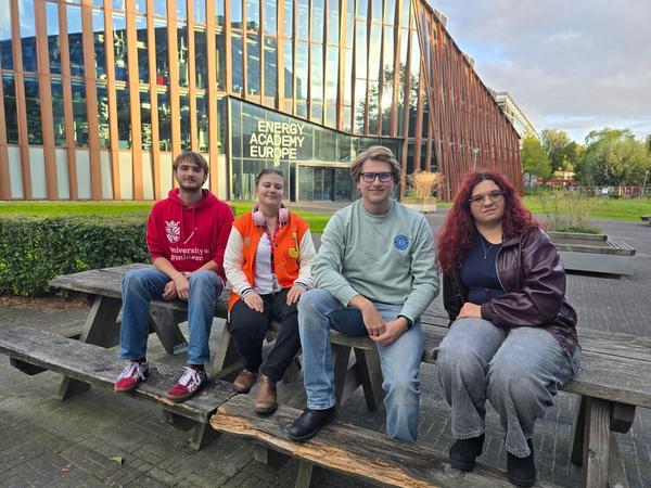 Committee photo of SympoCee